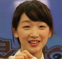 娱乐圈吃瓜小眼睛歌手,揭秘“吃瓜小眼睛歌手”的成名之路 第2张 娱乐圈吃瓜小眼睛歌手,揭秘“吃瓜小眼睛歌手”的成名之路 第2张